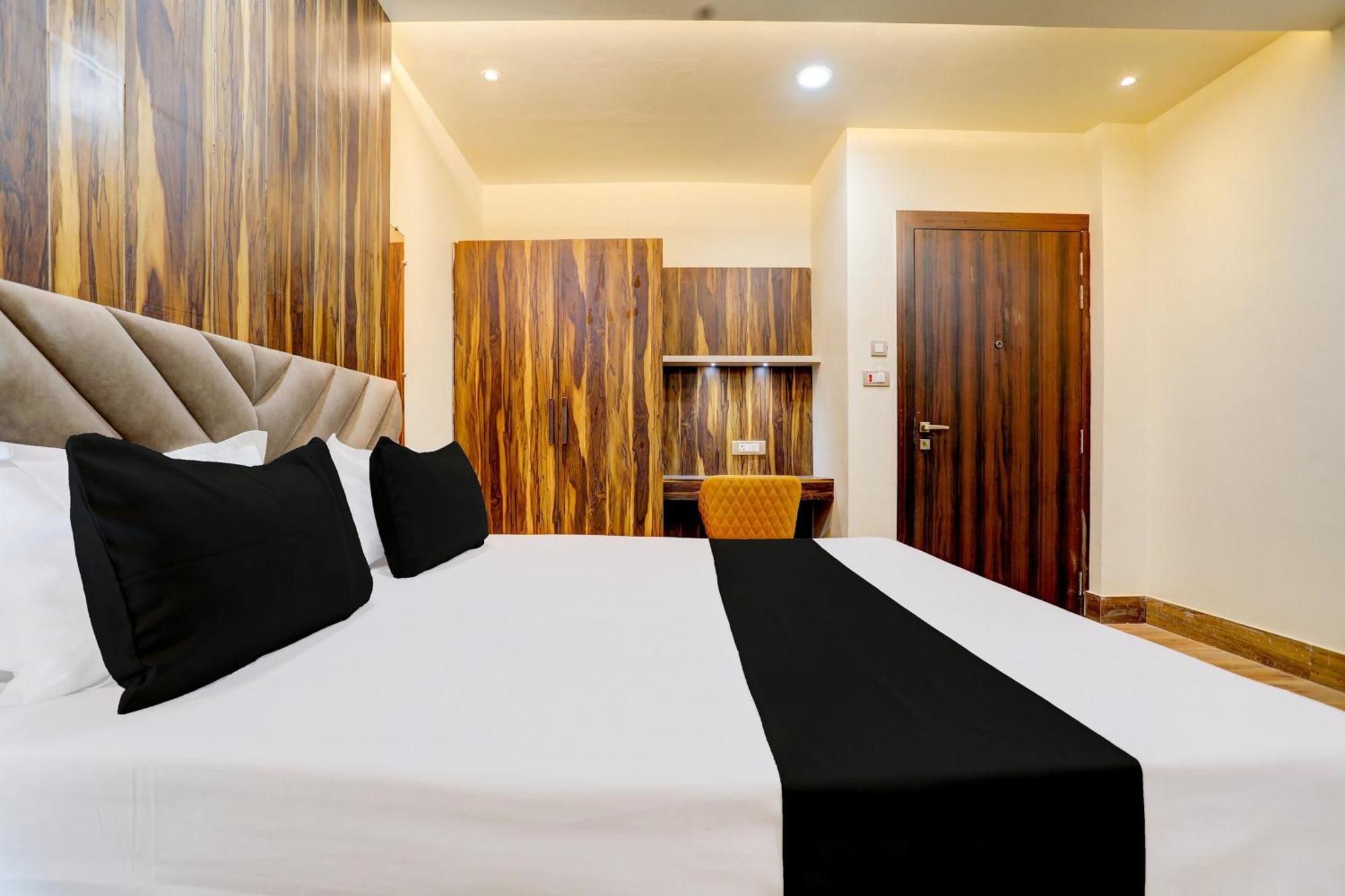 קאנפור Hotel O Krishna Greens מראה חיצוני תמונה